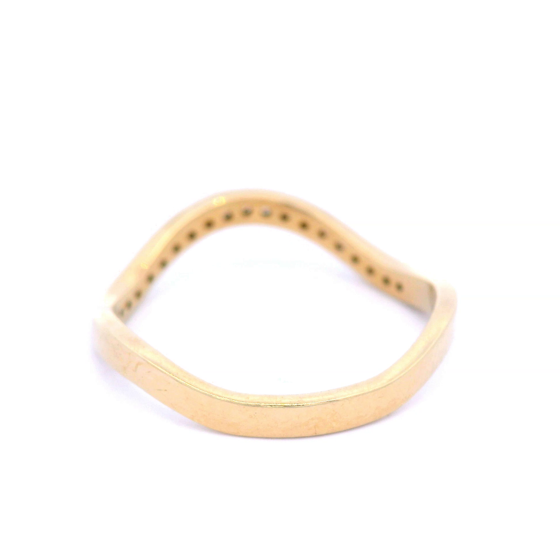 Diamond Set Wave Ring Set in Yellow Gold