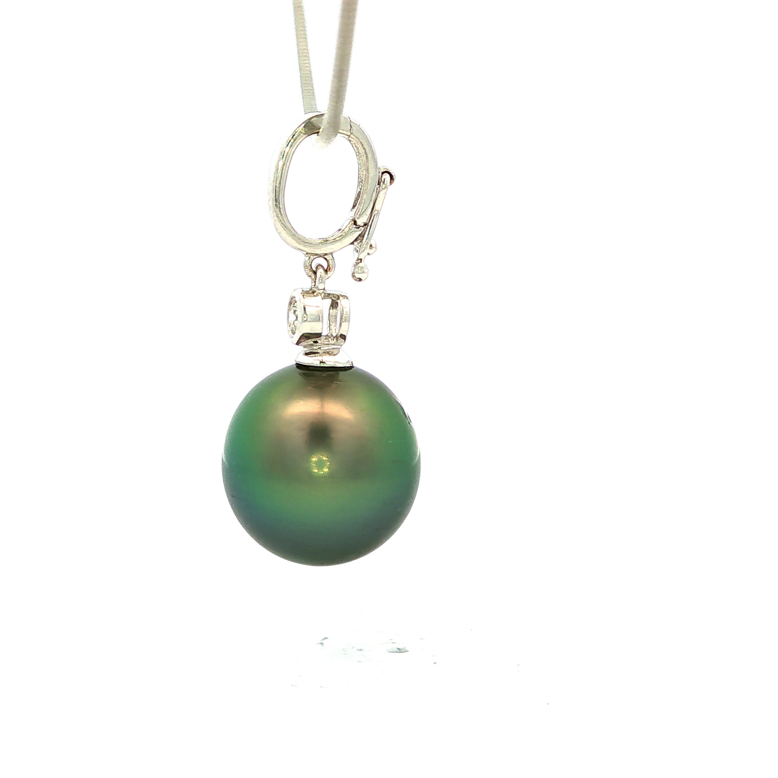 Tahitian Drop Pendant in White Gold