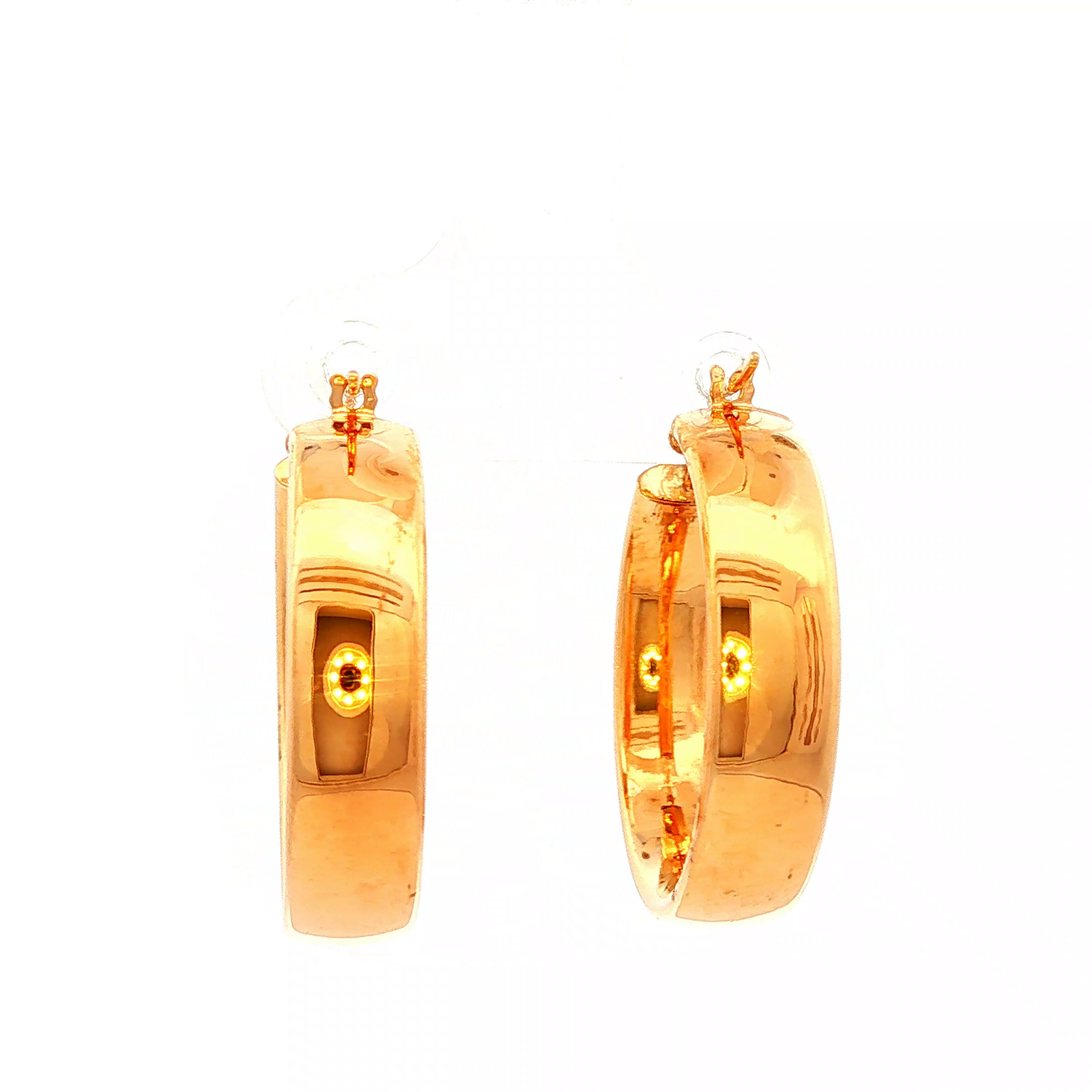 Classic Hoop Earrings in Yellow Gold