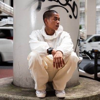 Casio G-SHOCK Men's Resin Quartz Sport Watch LCD DW6900WD-1