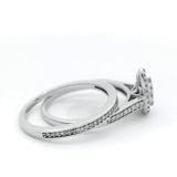 Pear Shape Diamond Engagement and Wedding Ring Set in White Gold