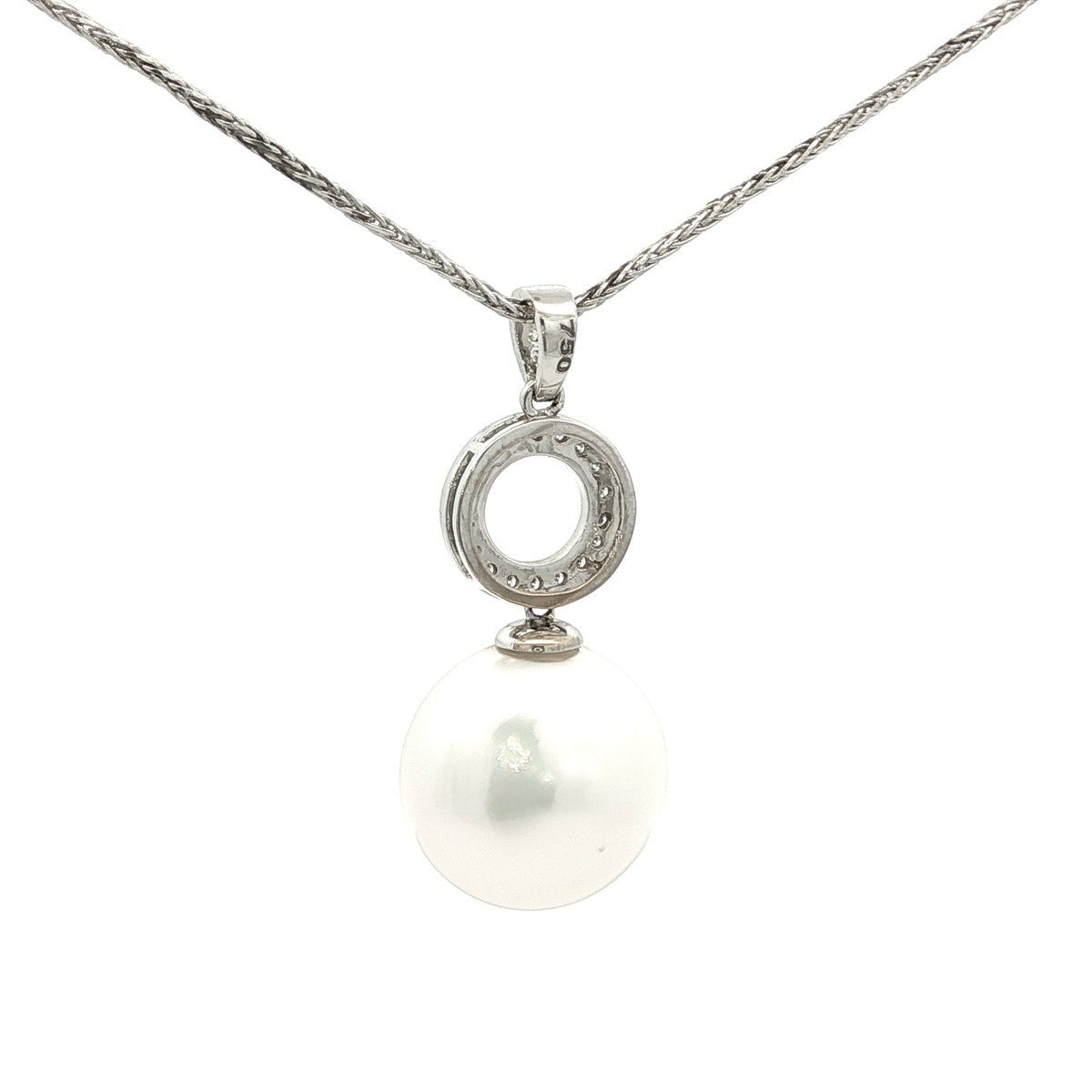 Pacific Button Pearl with Diamond and White Gold Bail