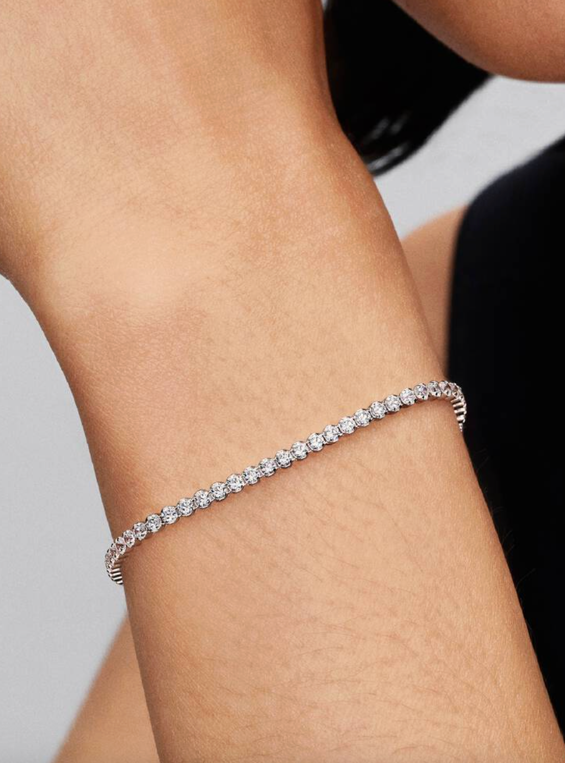 Sterling silver tennis bracelet with clear cubic zirconia