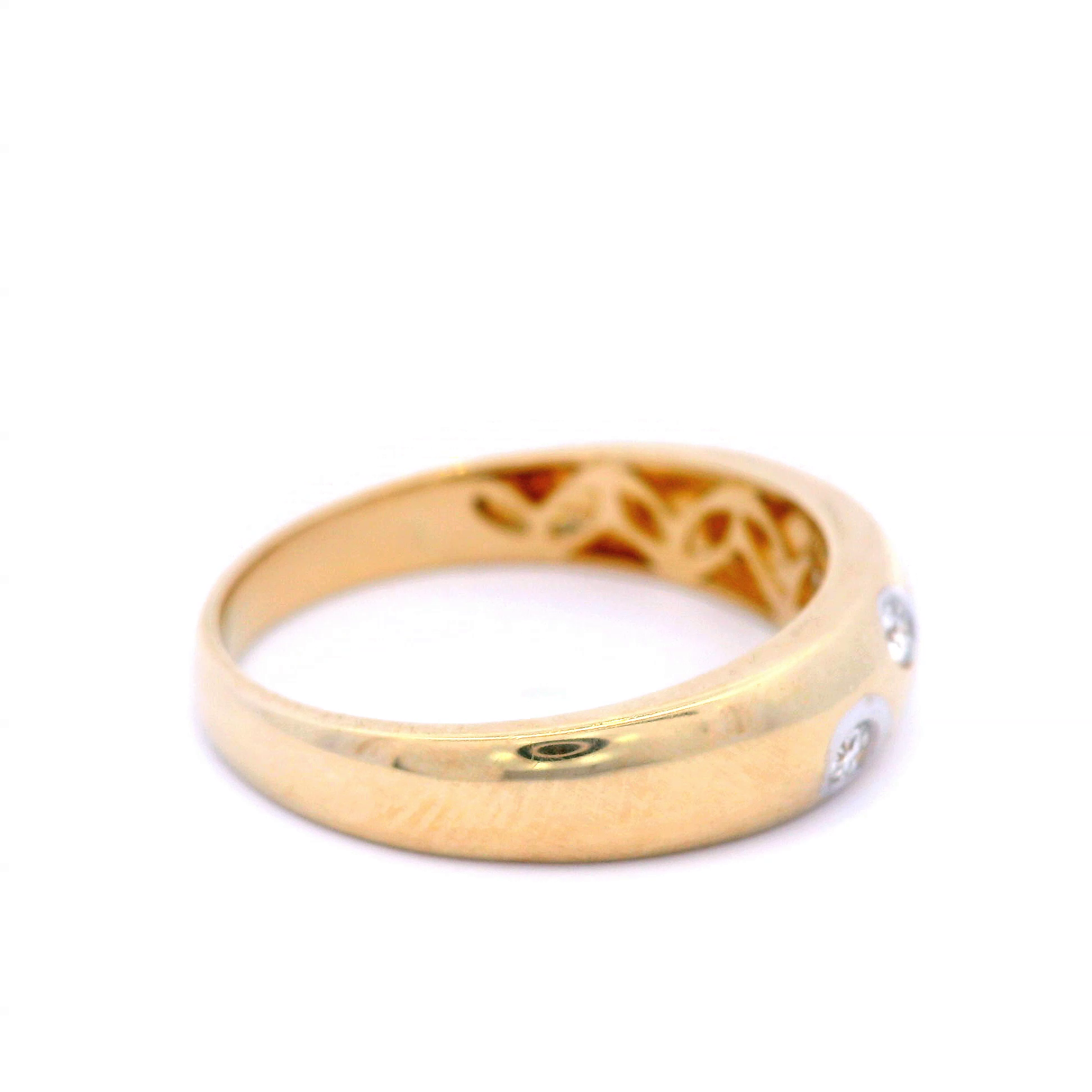 Hammer Set Diamond Dress Ring in 9ct Yellow Gold