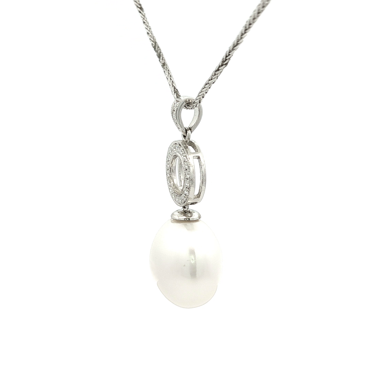 Pacific Button Pearl with Diamond and White Gold Bail