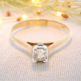 Diamond Solitaire Ring in Yellow Gold