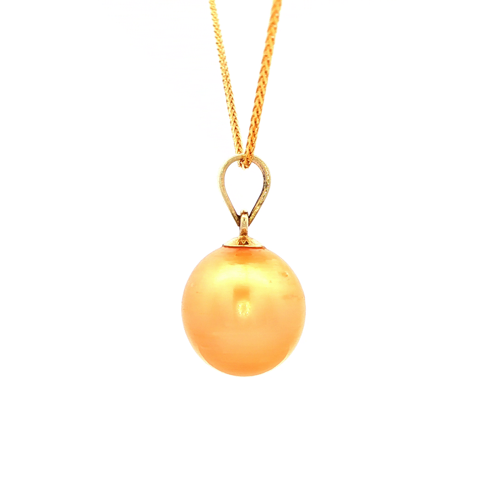 South Sea Golden Pearl Pendant in Yellow Gold