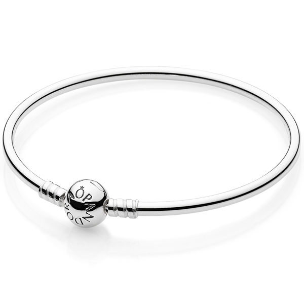 Moments Silver Bangle with Spherical Pandora Clasp