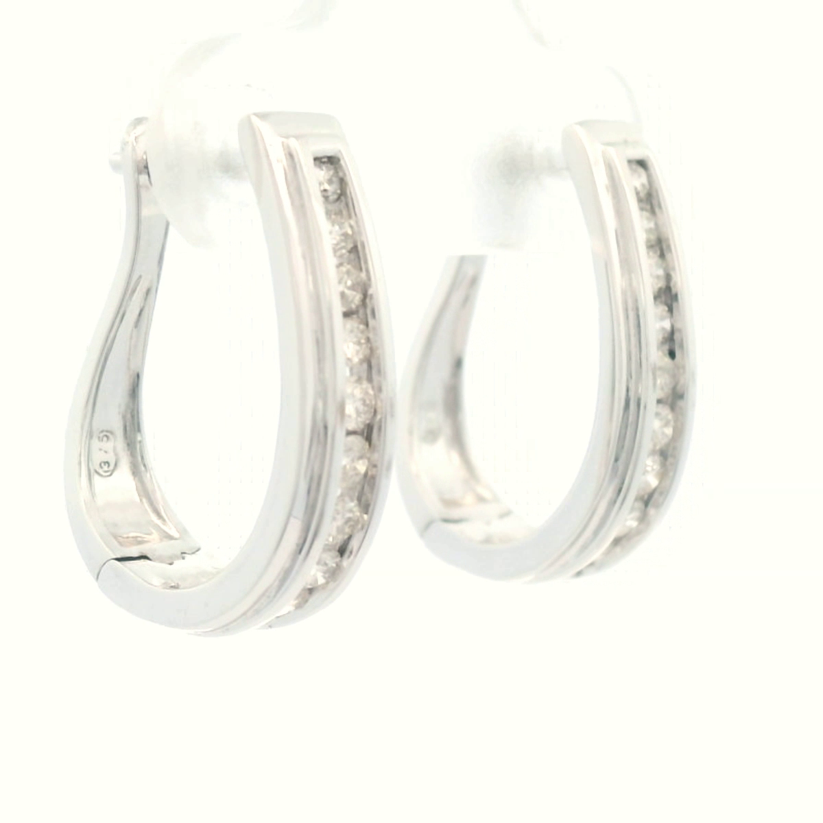 9CT W/G CHANNEL SET LONG OVAL Dia HUGGIES TDW .50CT