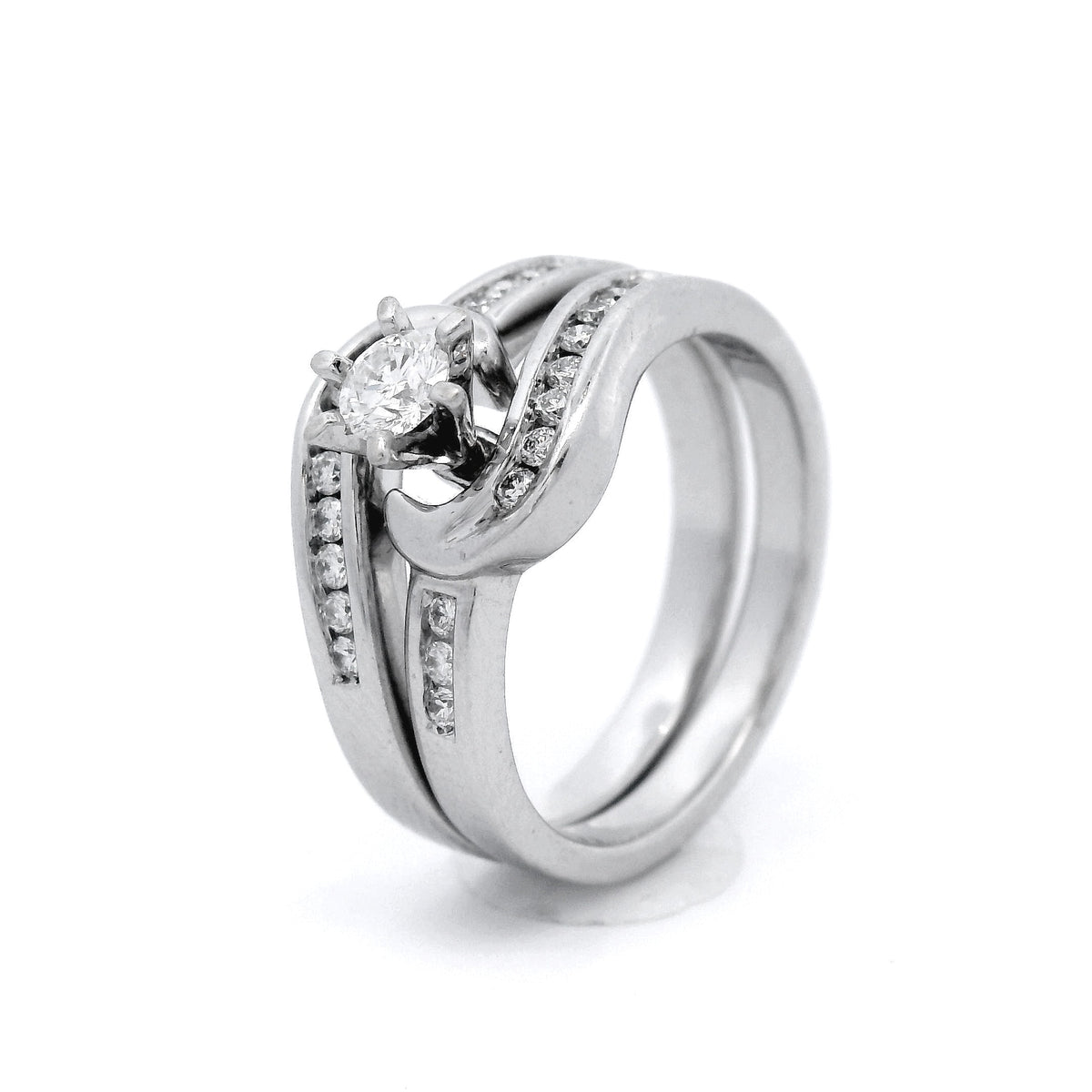 Diamond Set Fitted Wedder Ring in White Gold