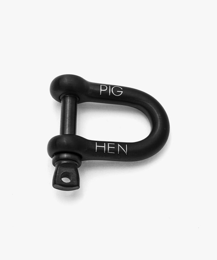 Captive Shackle Gorgeous George