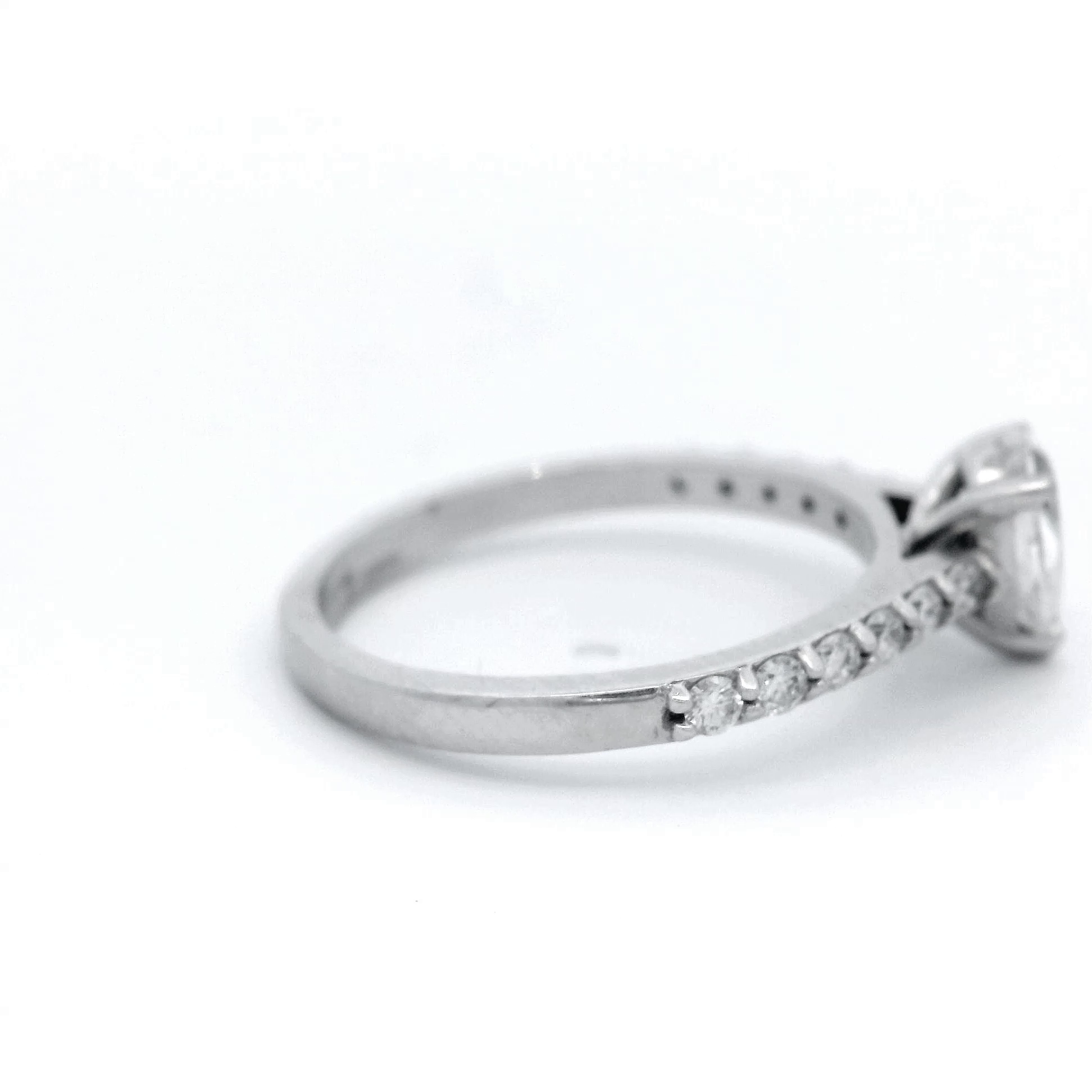 Pear Cut Diamond Set in White Gold