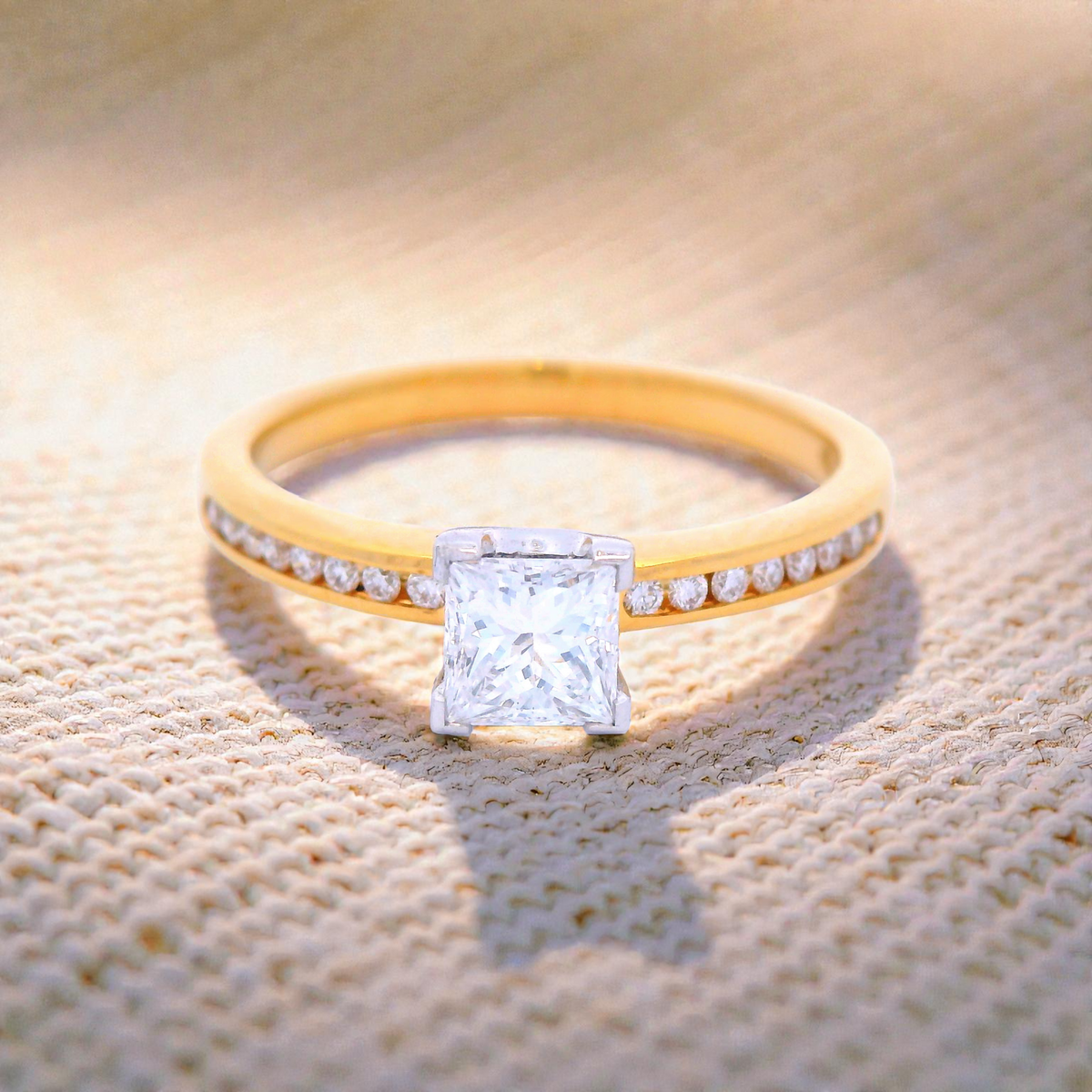 Princess Cut Diamond Set in Yellow Gold