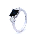 18ct White Gold Natural Blue Saphire & Dia Ring Size N