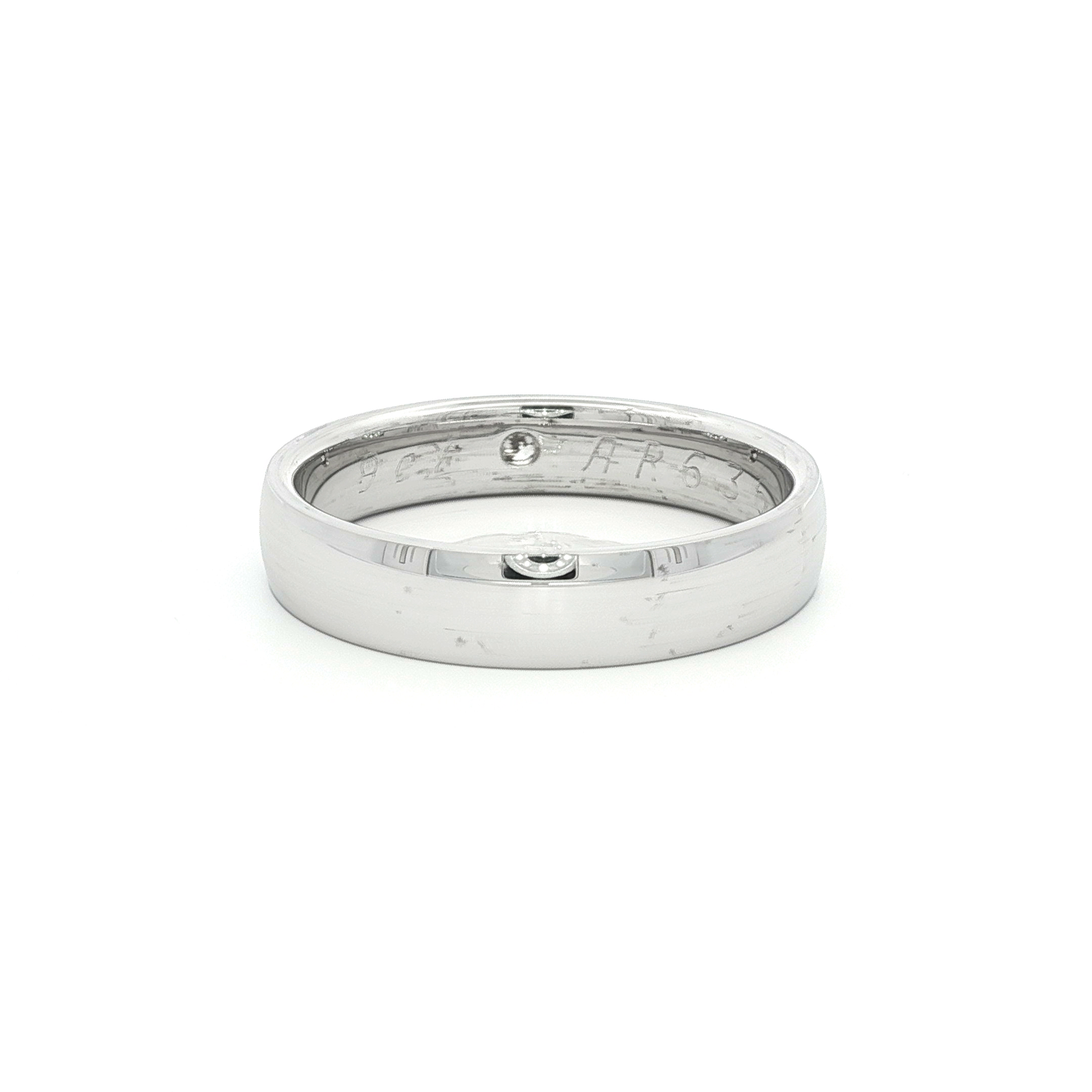 Platinum Band Ring with Round Brilliant Cut Diamond in White Gold