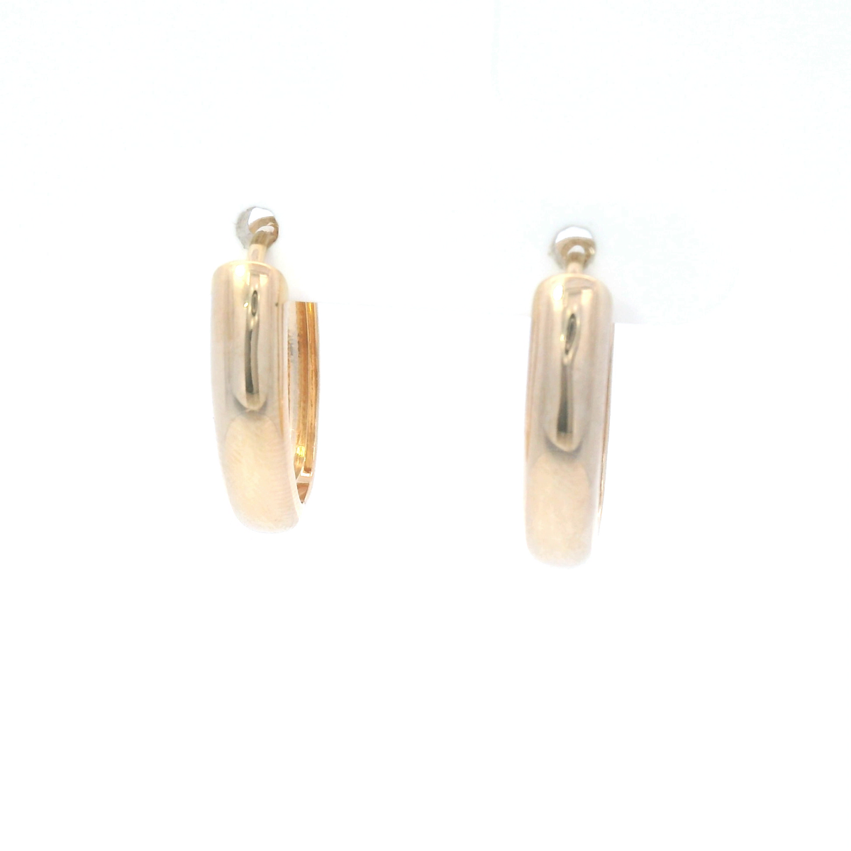 18ct YG Plated Alloy Oval Huggie Earrings