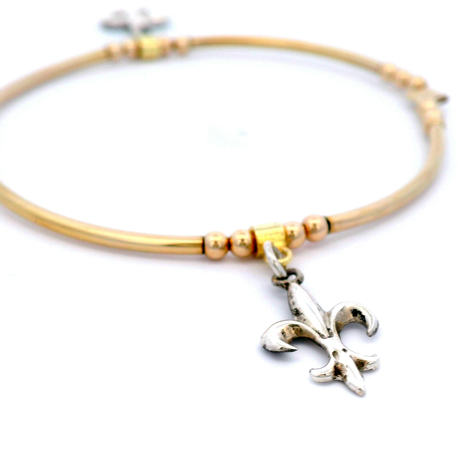 Von Treskow 14ct Gold Filled Tubed Stretchy Strand Bracelet