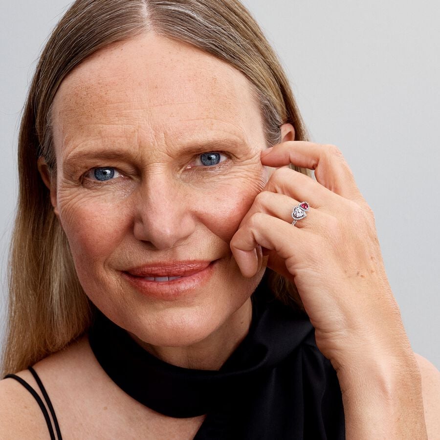 Pandora  Halo Hearts Ring