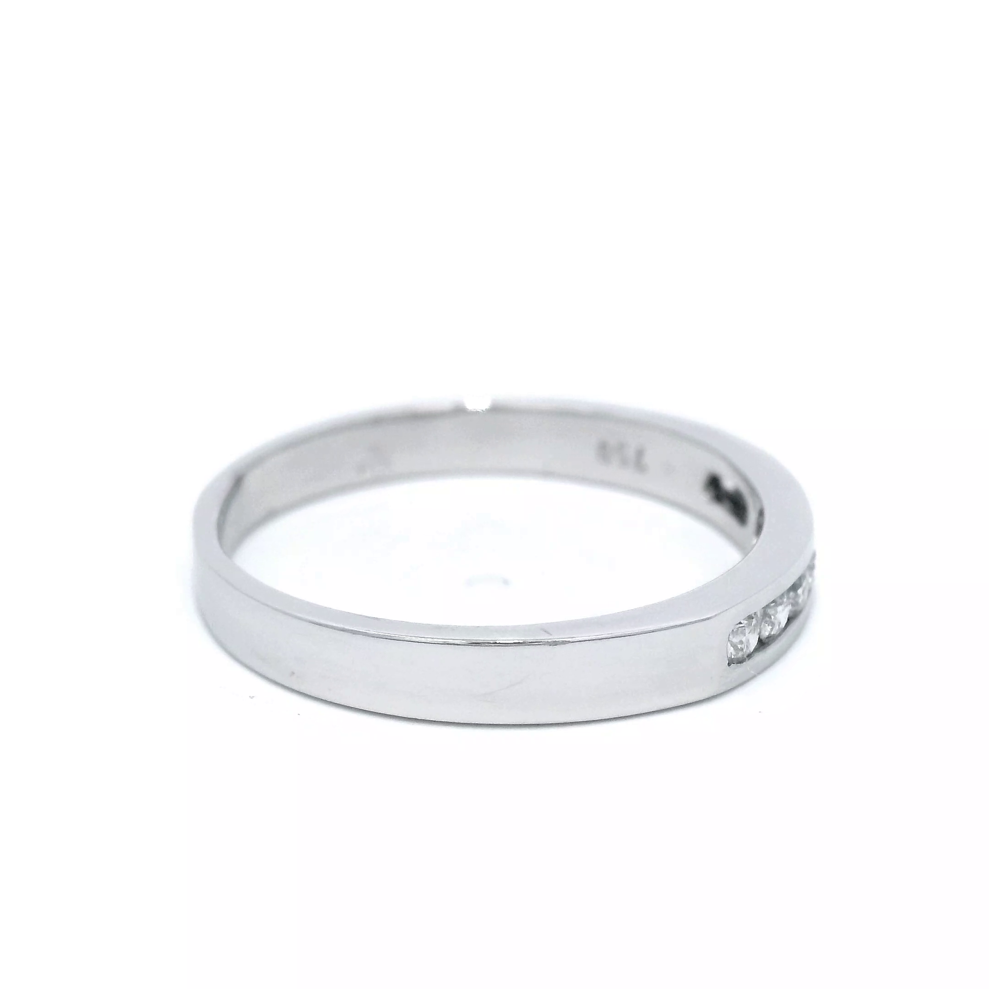 18CT W/G 8=.19CT RBC CHANNEL SET N