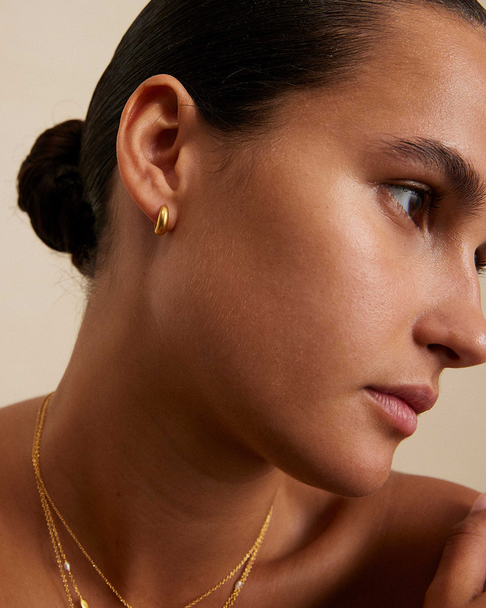 Kirstin Ash Era Huggie Earrings