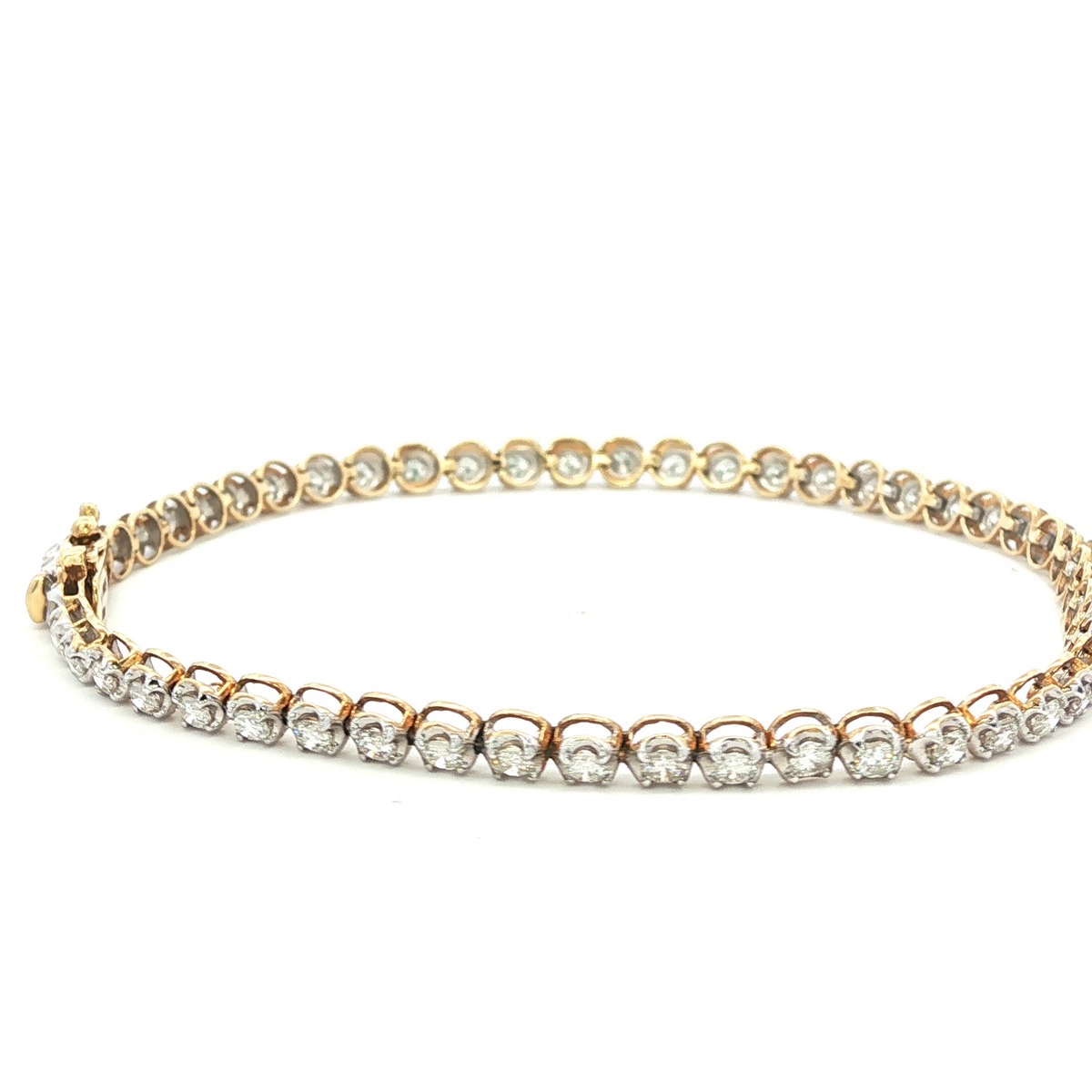 Tennis Bracelet with Round Brilliant Cut Diamonds