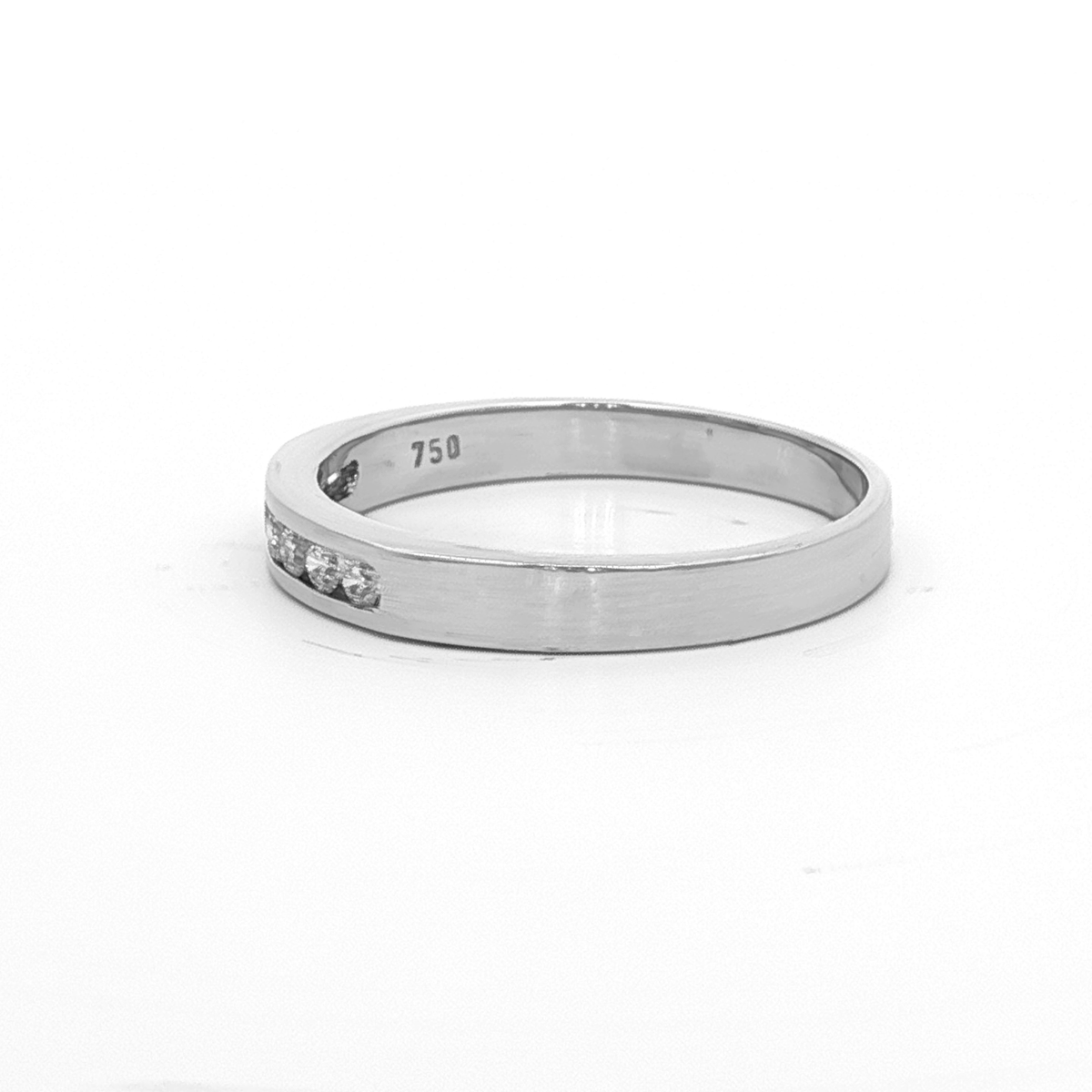 18CT W/G 8=.19CT RBC CHANNEL SET N