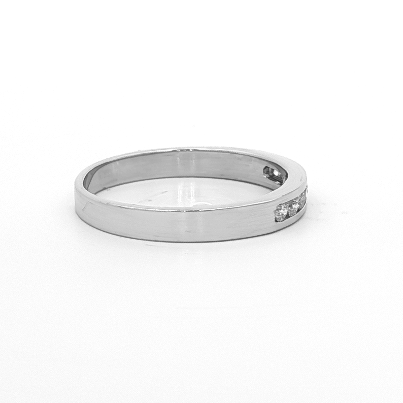 18CT W/G 8=.19CT RBC CHANNEL SET N