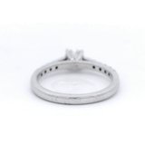 Round Brilliant Cut Diamond Ring Set in White Gold