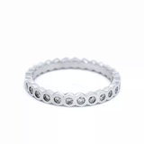 9ct WG RUB SET Dia RING. Dias FULL SHANK