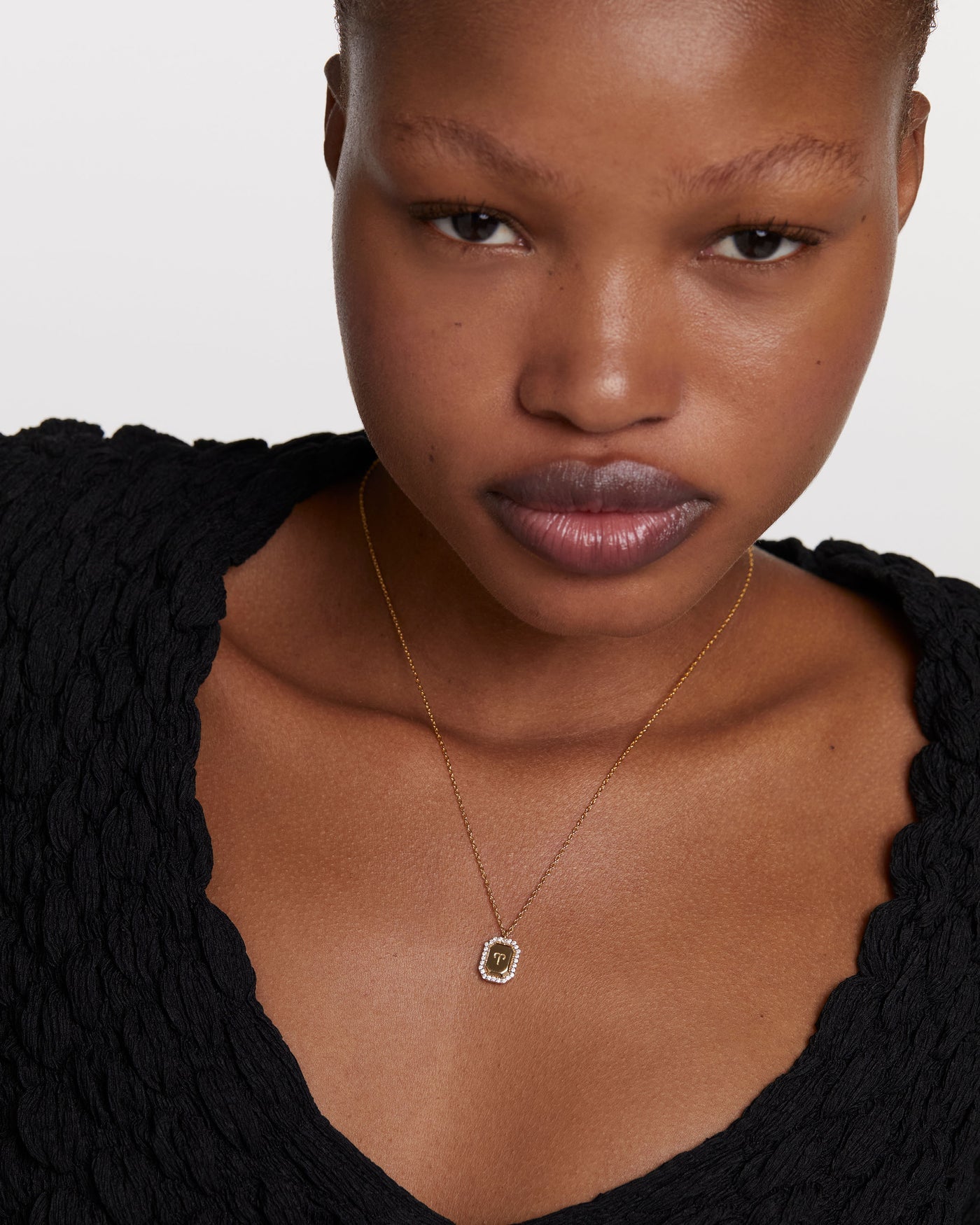 PDPAOLA Capricorn Necklace Engraved In Octagonal Pendant