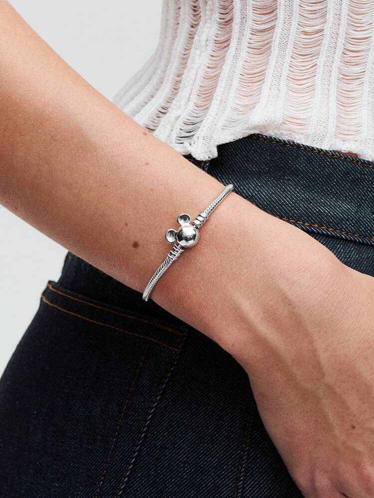 Pandora Disney Mickey Mouse Clasp Moments Snake Chain Bracelet