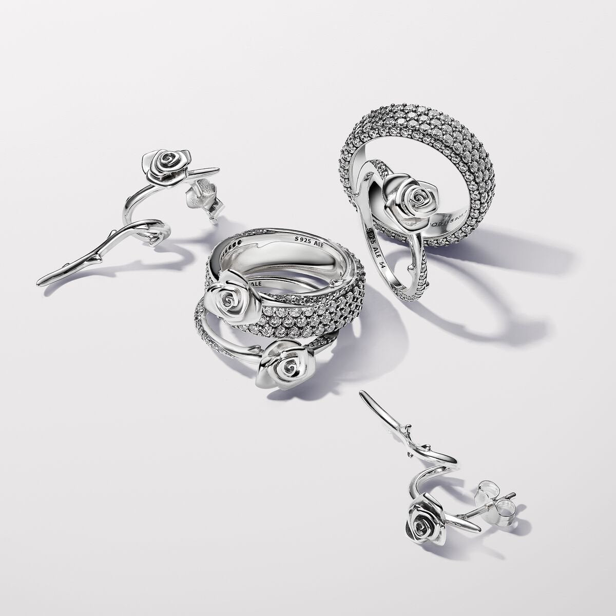 Rose in Bloom Ring - 60