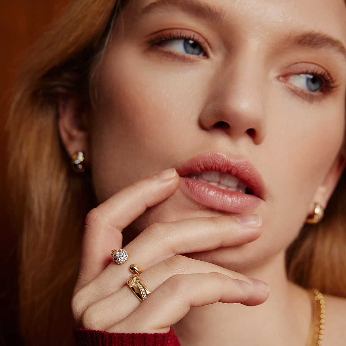 Gold Sparkling Sculptural Crossover Adjustable Ring