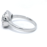 Evergem 9 Carat with Round Bezel Simulated