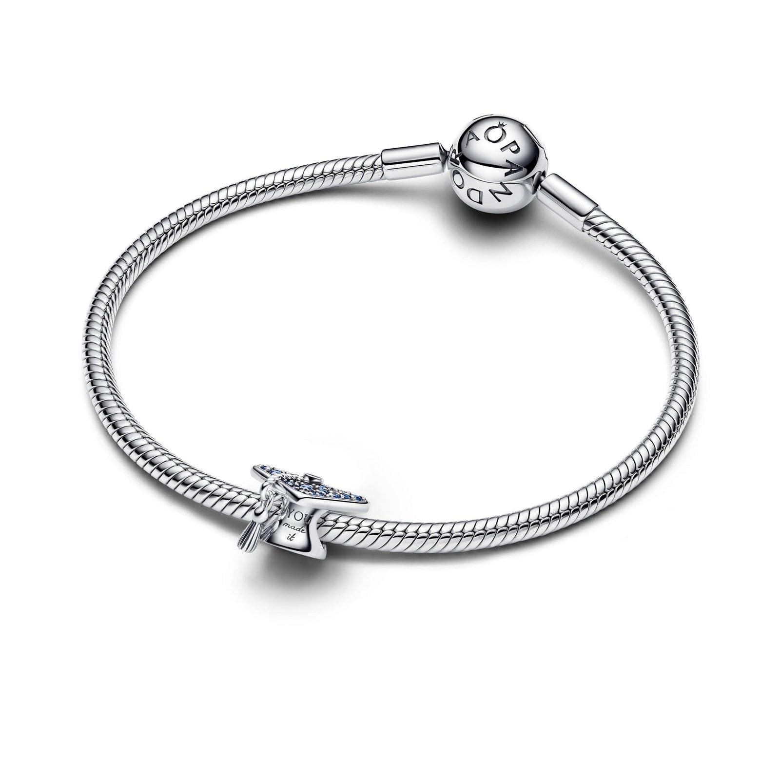 Pandora Sparkling Blue 2026 Graduation Cap Charm