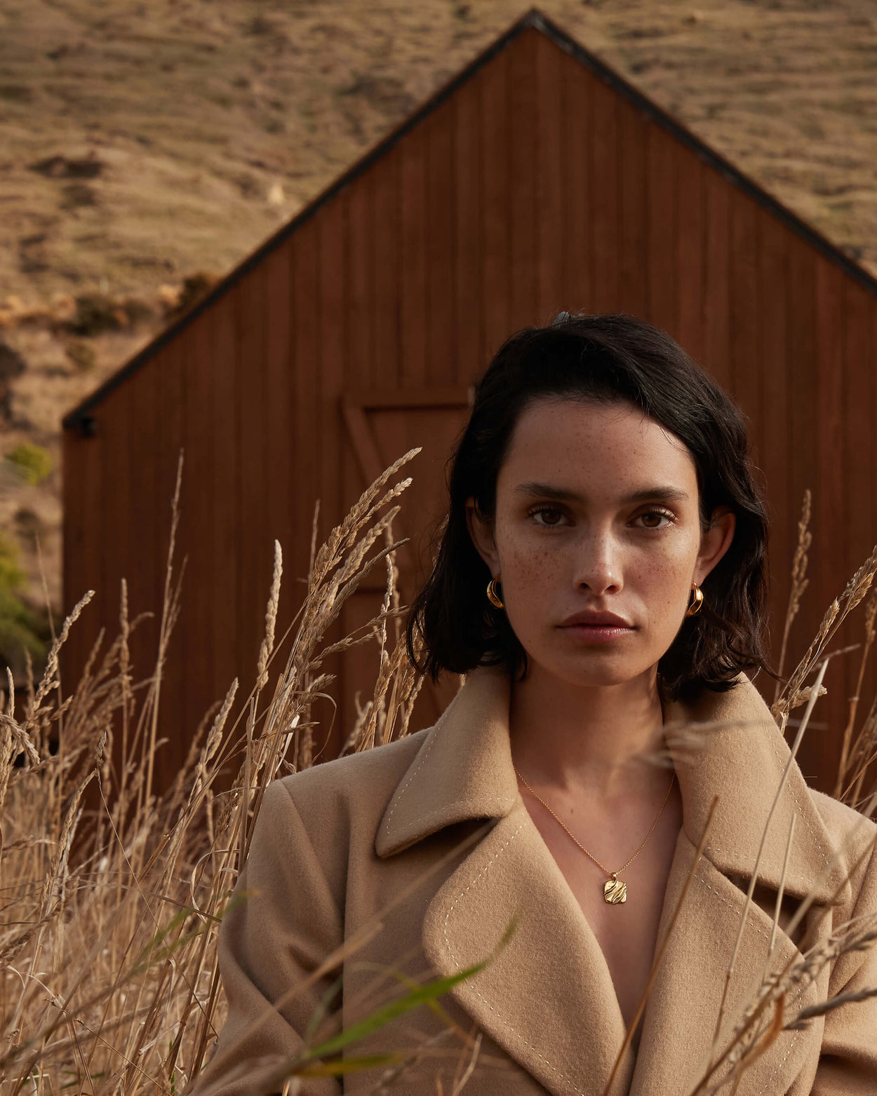 Kirstin Ash Wave Hoops