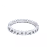 9ct WG RUB SET Dia RING. Dias FULL SHANK