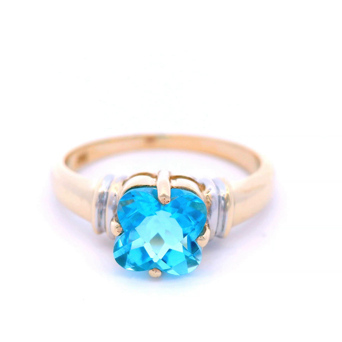Topaz Dress Ring in Yellow Gold