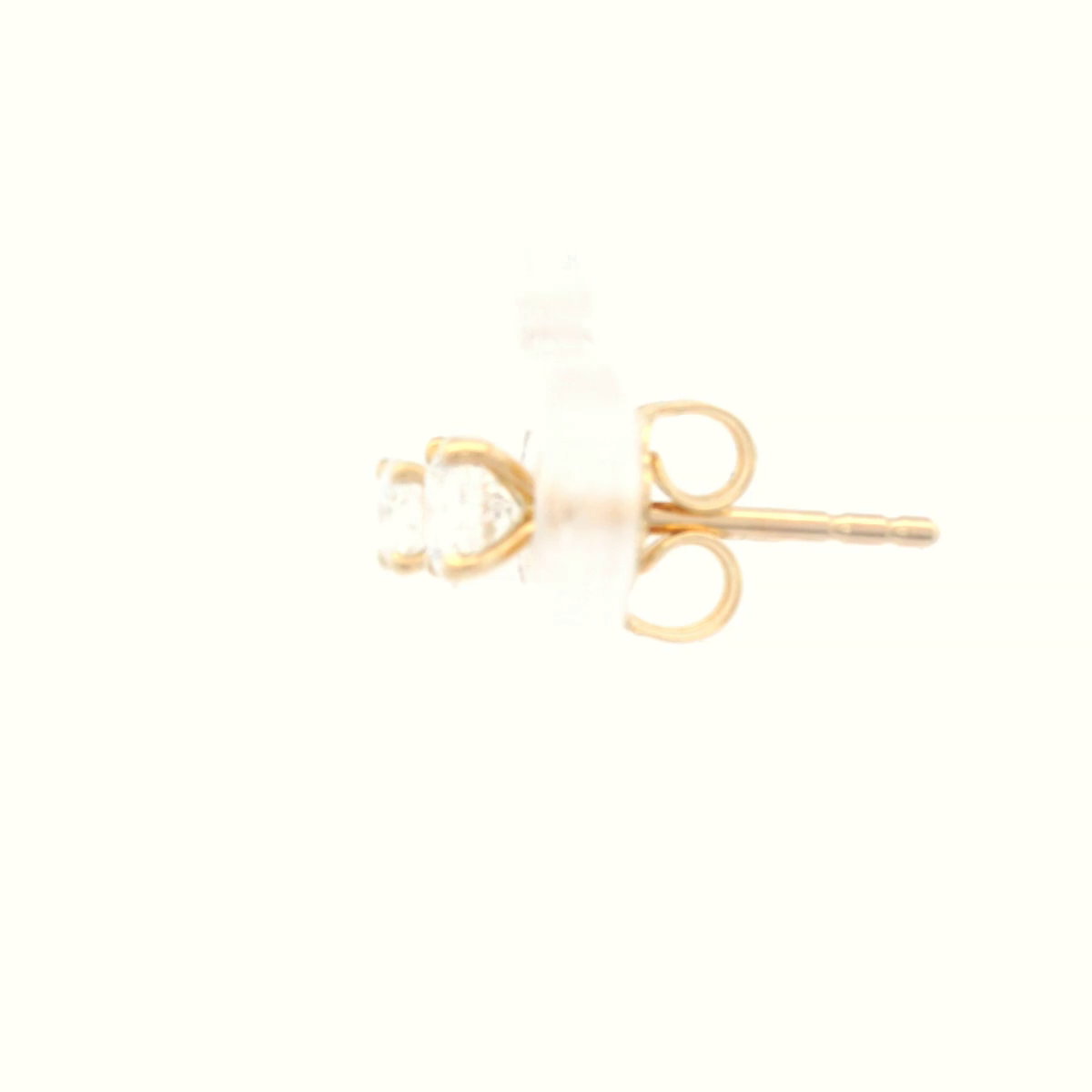 Diamond in a 4 Claw Yellow Gold Stud Earring