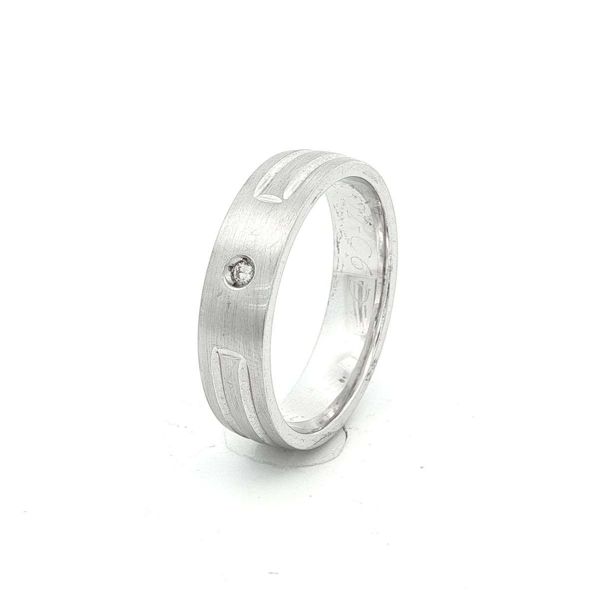 White Gold Plated Silver Band Ring with Round Cut Diamond