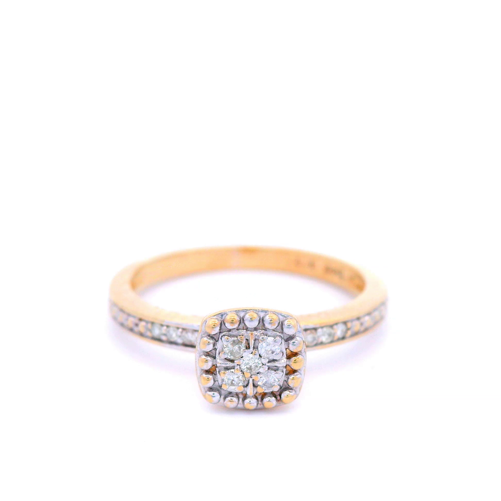 Diamond Set Flower Ring Illusioin Set in 9 Carat Yellow and White Gold