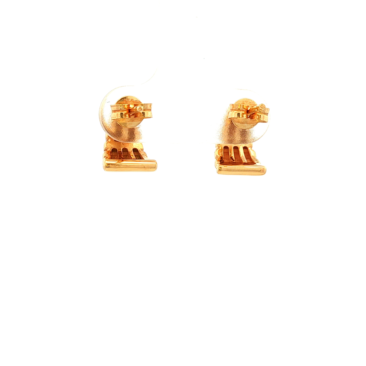 Grad Ripple Design Hoop Earring in Yellow Gold