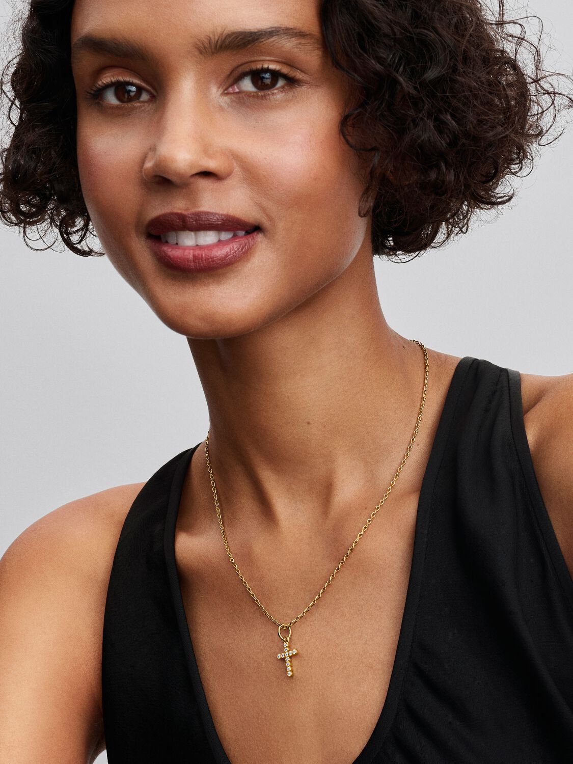 Pandora Sparkling Cross Pendant