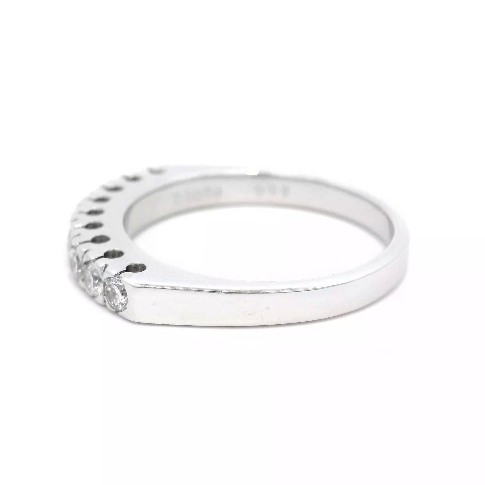 18 CARAT WHITE GOLD 9 STONE =.50CTDIA SZ M1/2