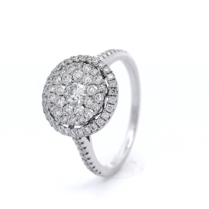 Round Halo Diamond Ring Set in White Gold