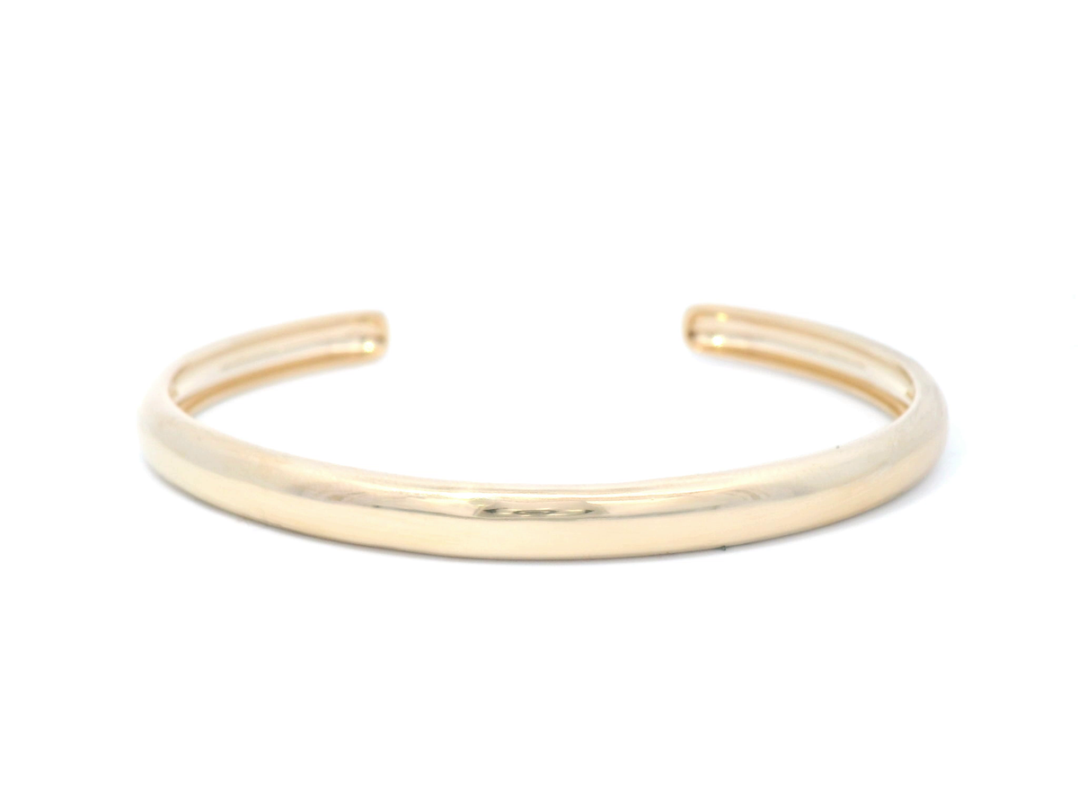 Hollow Bangle In Yellow Gold