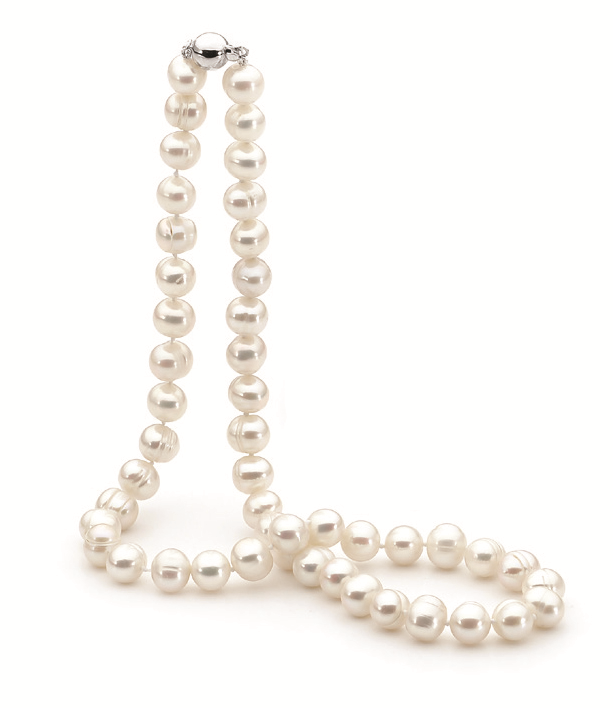 Cyra Pearl Necklace