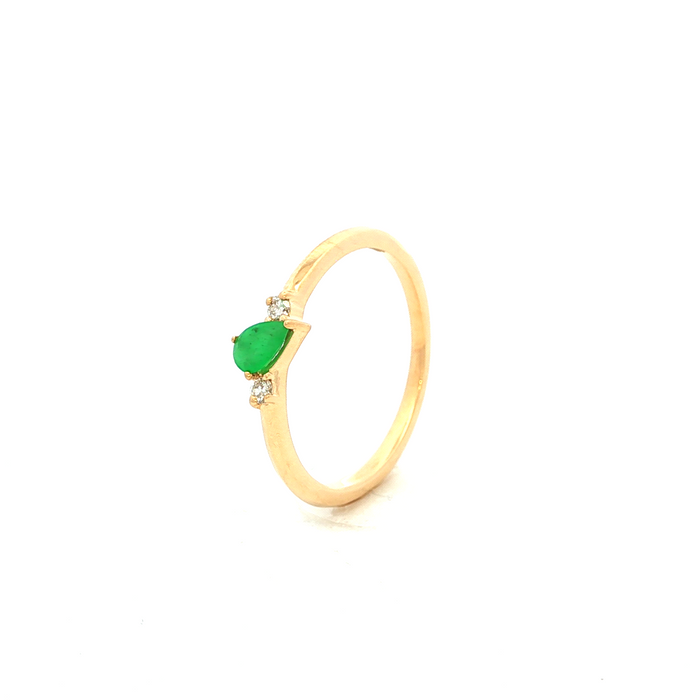Pear Emerald Dress Ring in Yellow Gold