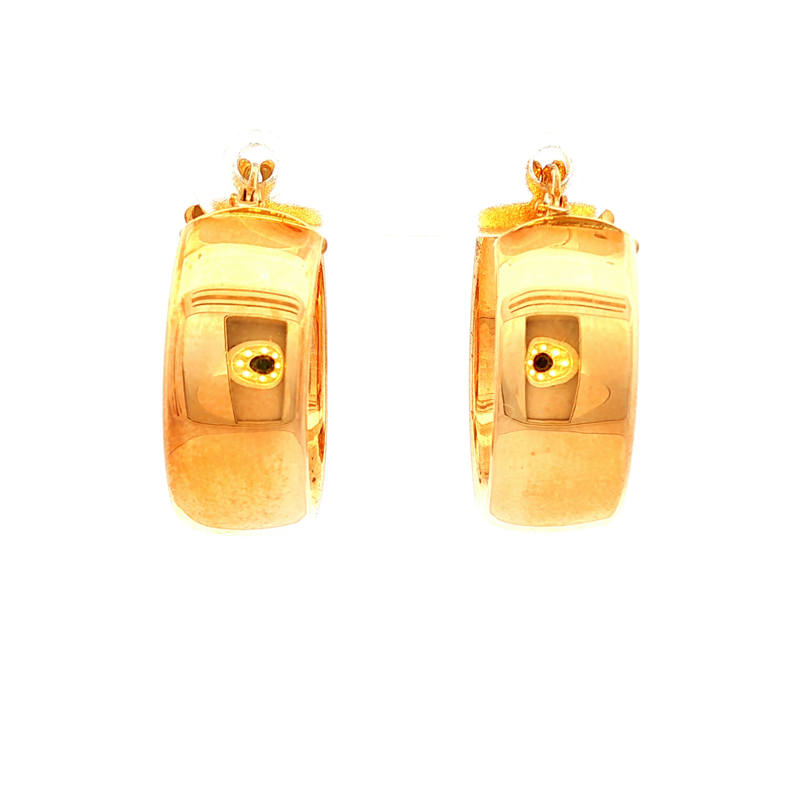 Plain Hoop Earrings in Yellow Gold