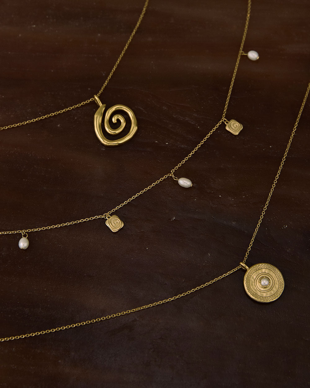 Kisrtin Ash Velvet Swirl Necklace